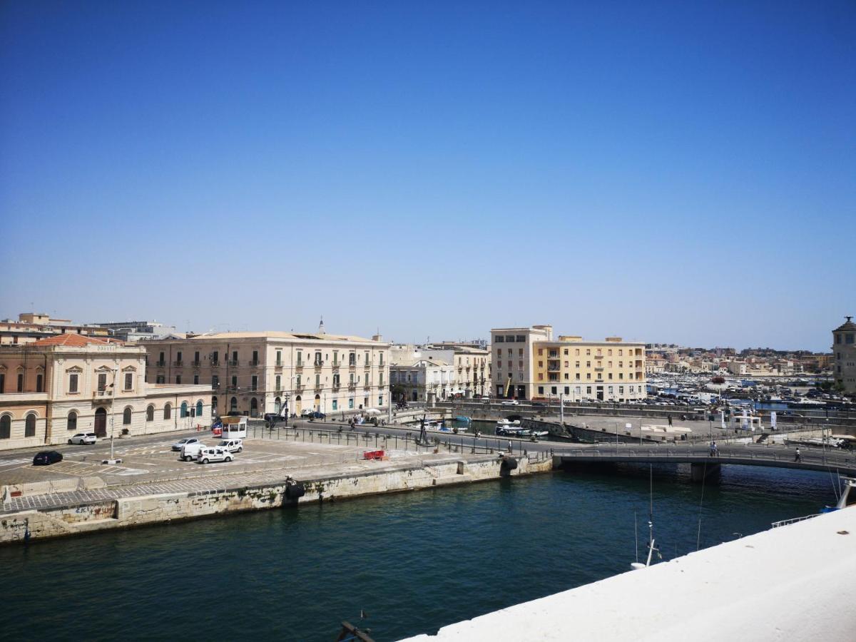 L'Approdo Delle Sirene Acomodação com café da manhã Syracuse Exterior foto